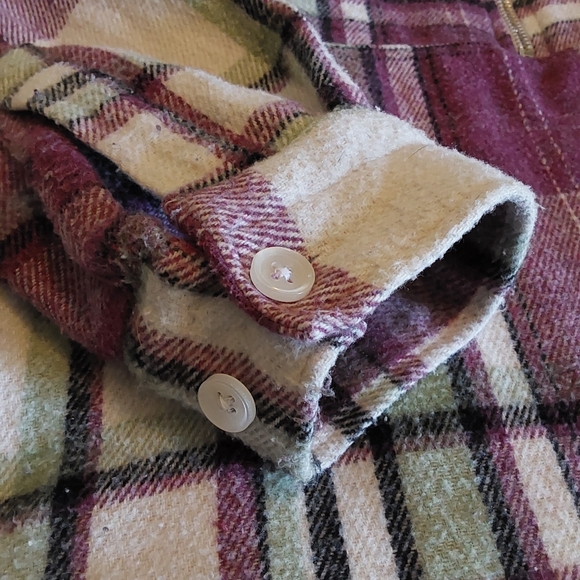 🌺 Like New Boohoo Man Flannel Pull-on Shacket - Picture 8 of 15